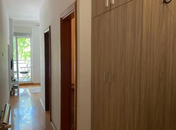 Bella Novi Beograd 아파트 *